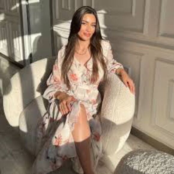 NWT Zara Ruffled Floral Cut Out Dress Size L - Picture 5 of 11